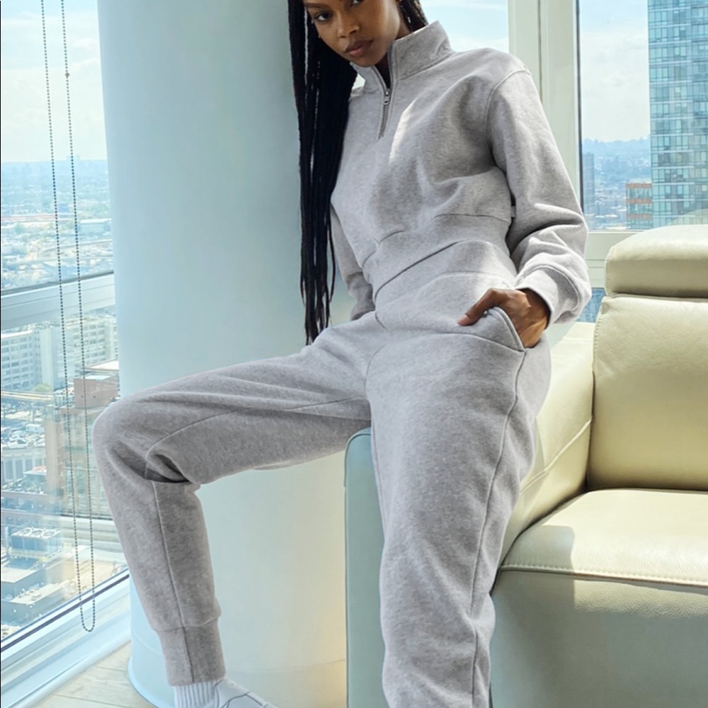 Aritzia TNA COZYAF SET